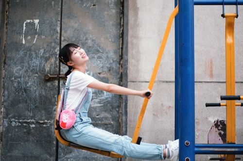 她便是李洪